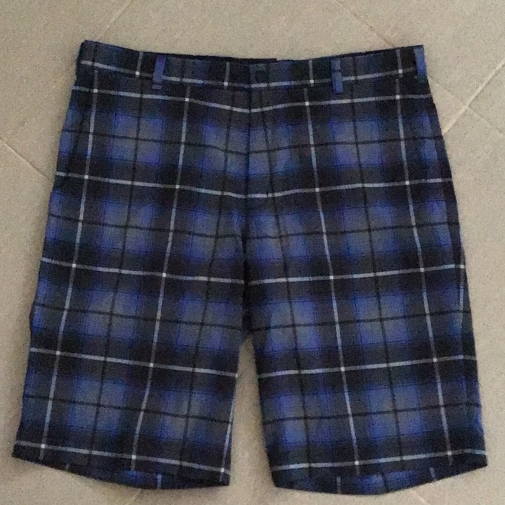 Men’s Nike Golf Shorts Sz 36